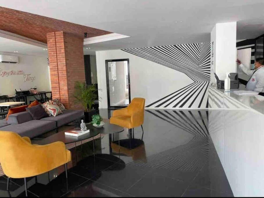 Estudio En La Zona Mas Bonita De Santa Cruz Санта-Крус-де-ла-Сьерра Экстерьер фото